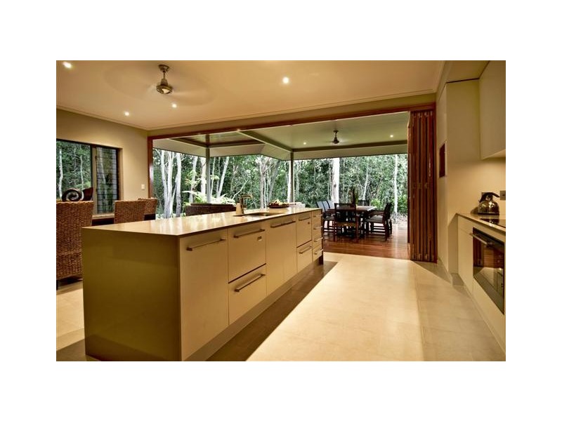28 MULLER ST., ARGENTEA ESTATE, Palm Cove QLD 4879