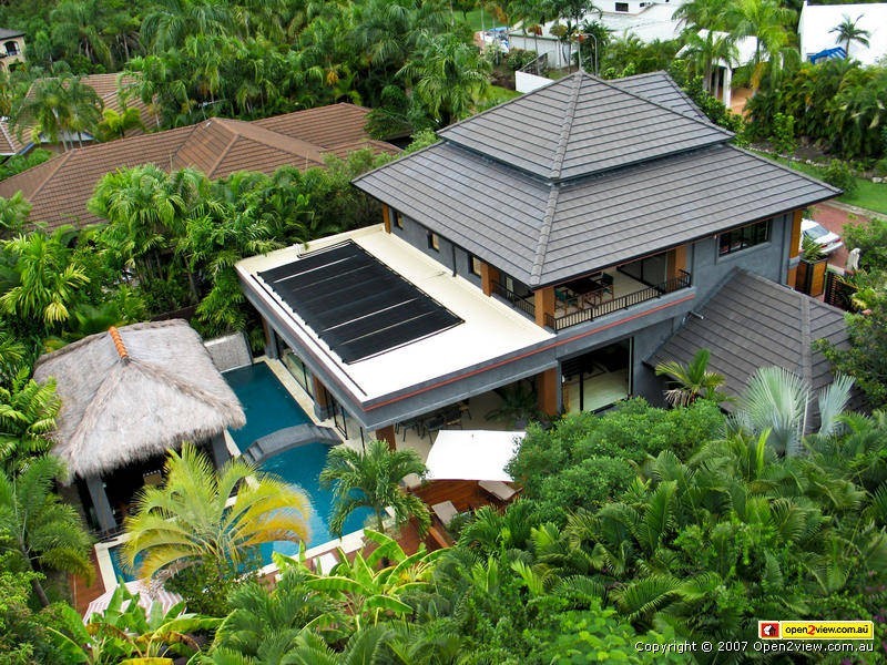 1 TURTLE CLOSE, CLIFTON BEACH, Cairns QLD 4870