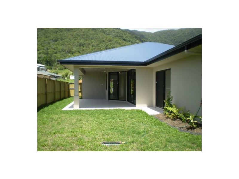 13 PALMETTO ST, Palm Cove QLD 4879