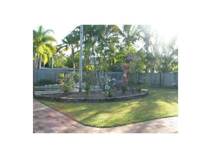 12 BONDI CRES, Kewarra Beach QLD 4879