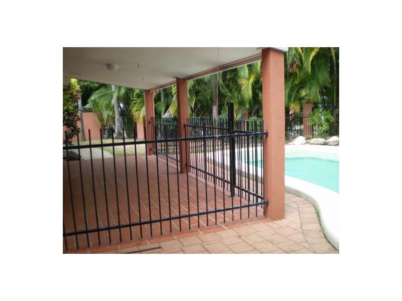 1 TOOLONG CLOSE, Smithfield QLD 4878