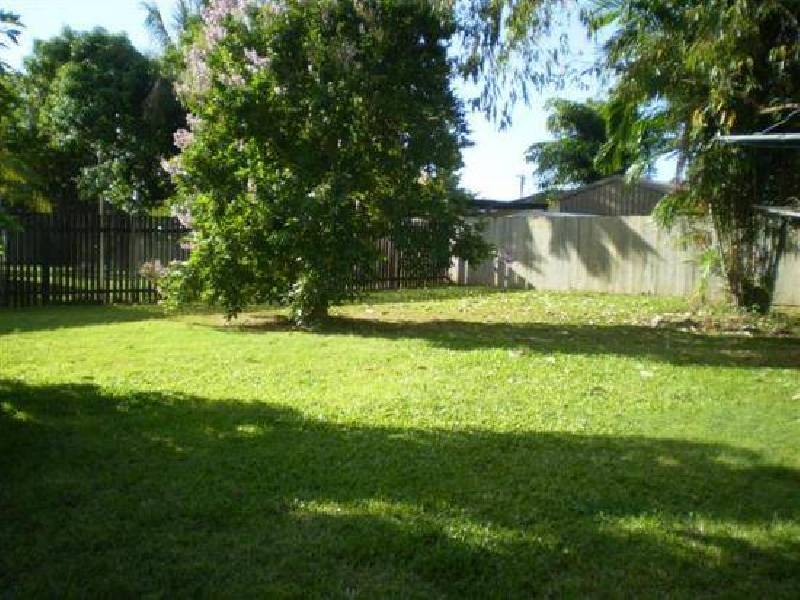 10 COOLUM CLOSE, KEWARRA BEACH, Cairns QLD 4870