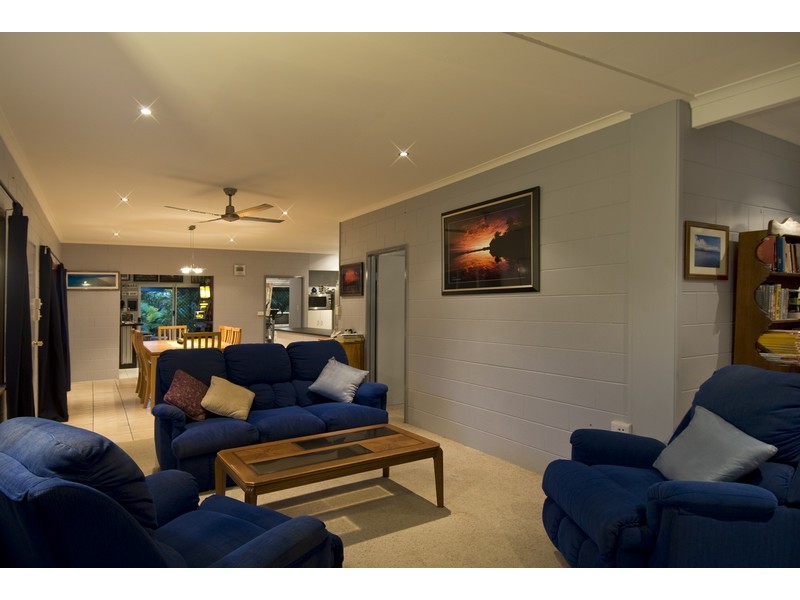 38 GANNET STREET, KEWARRA BEACH, Cairns QLD 4870