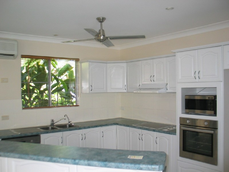 Kewarra Beach QLD 4879