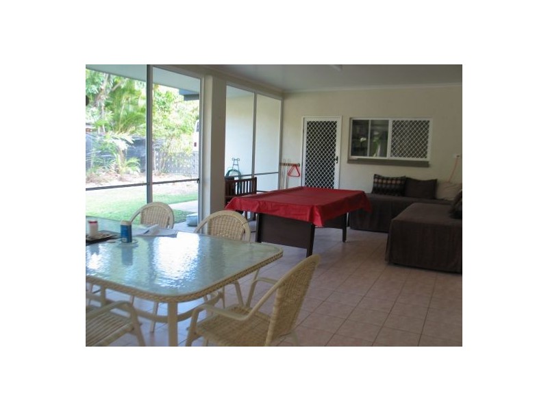19 Jules Street, Kewarra Beach QLD 4879