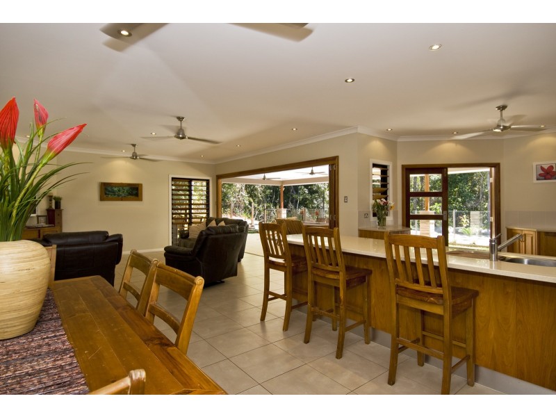 Kewarra Beach QLD 4879