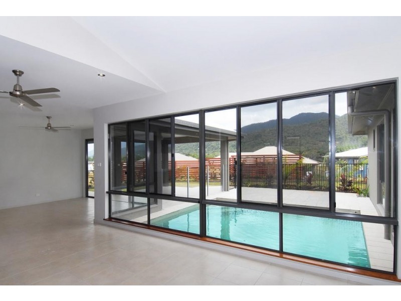 Trinity Beach QLD 4879