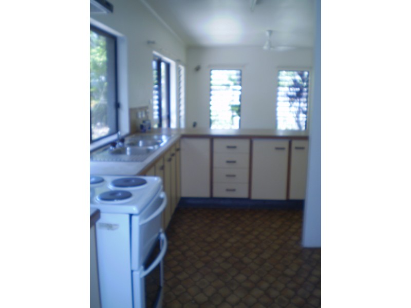 Clifton Beach QLD 4879