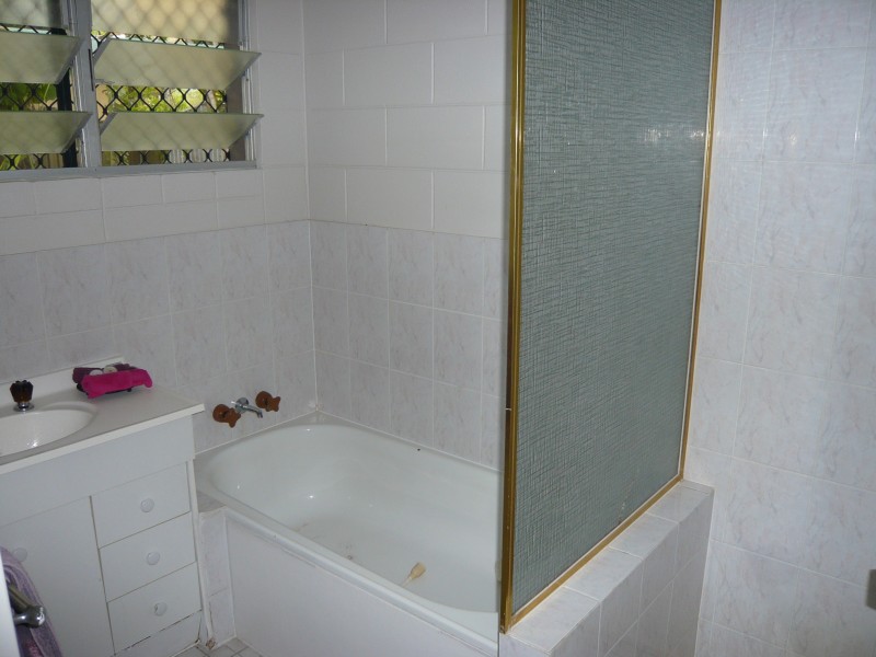 Kewarra Beach QLD 4879