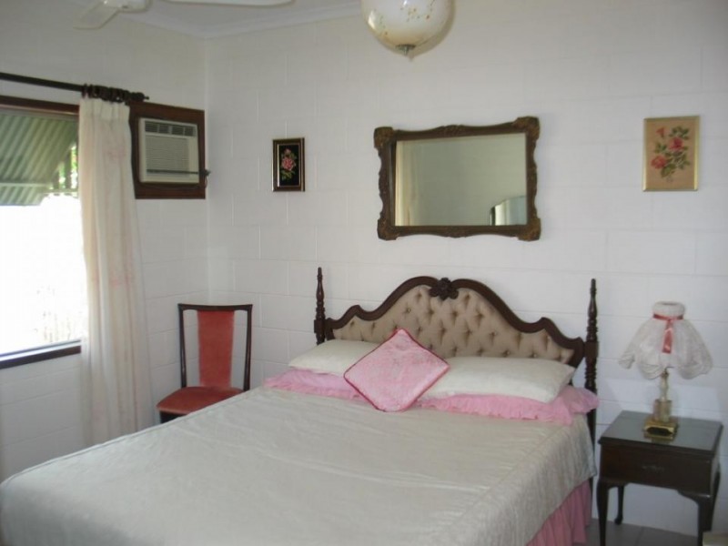 5 STARLING ST, Kewarra Beach QLD 4879