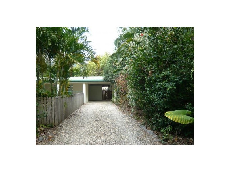 79 MOORE RD, Kewarra Beach QLD 4879
