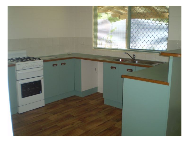 79 MOORE RD, Kewarra Beach QLD 4879