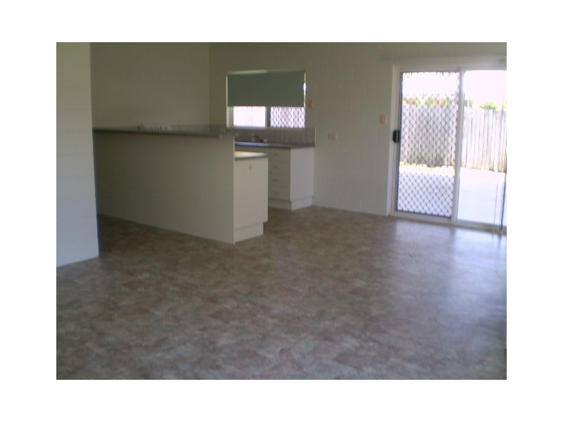 5 DOLPHIN CLOSE, Kewarra Beach QLD 4879