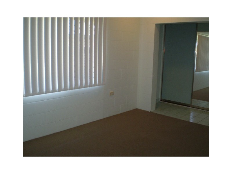 5 DOLPHIN CLOSE, Kewarra Beach QLD 4879