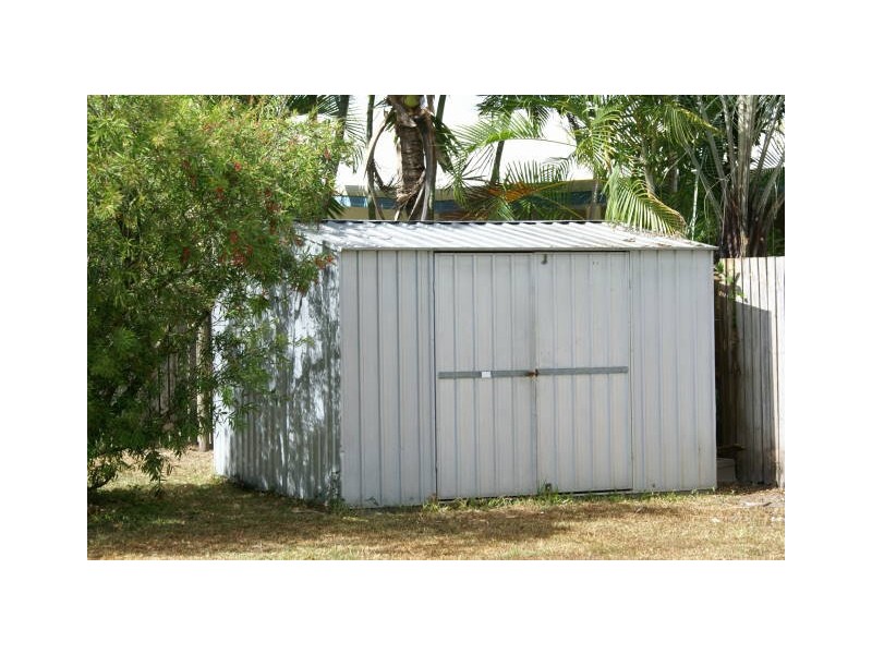 5 DOLPHIN CLOSE, Kewarra Beach QLD 4879