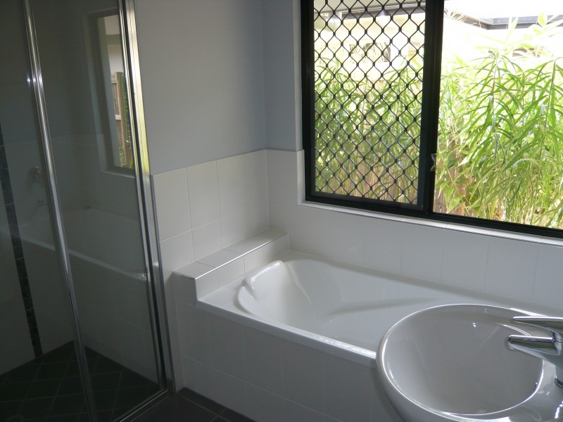 Palm Cove QLD 4879