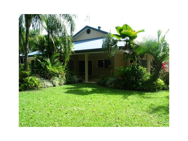 Clifton Beach QLD 4879