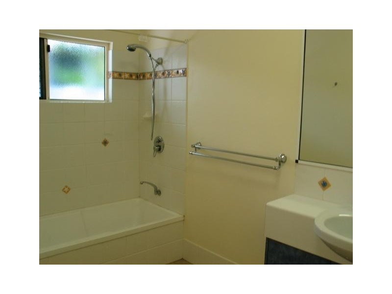 Clifton Beach QLD 4879