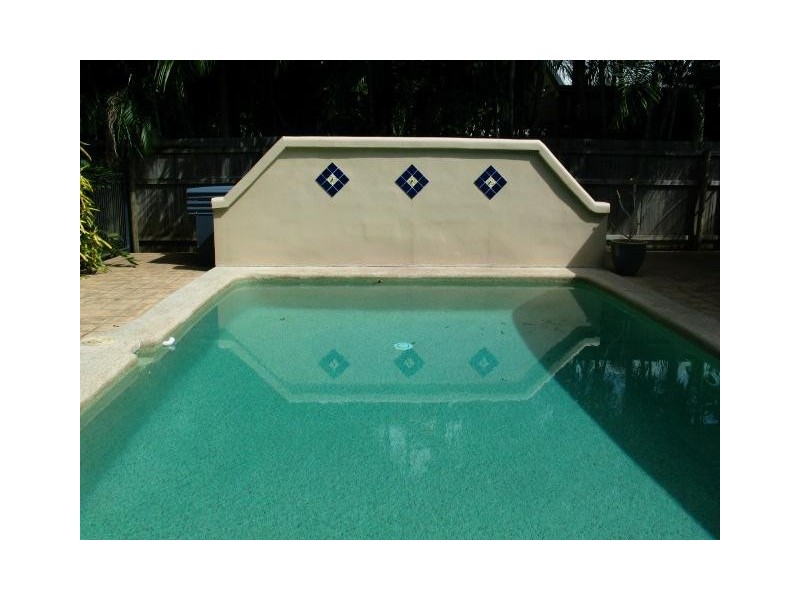 Clifton Beach QLD 4879