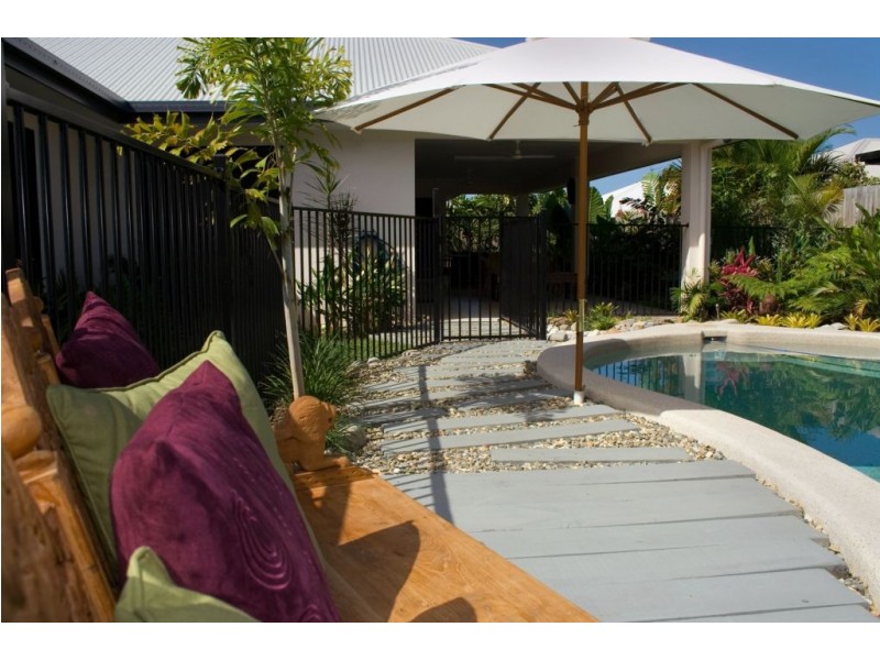 17 BURRANONG STREET, Kewarra Beach QLD 4879