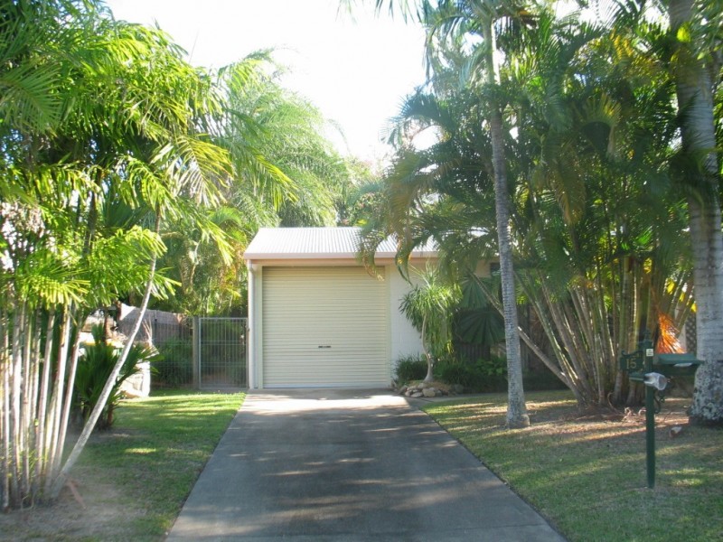 Kewarra Beach QLD 4879