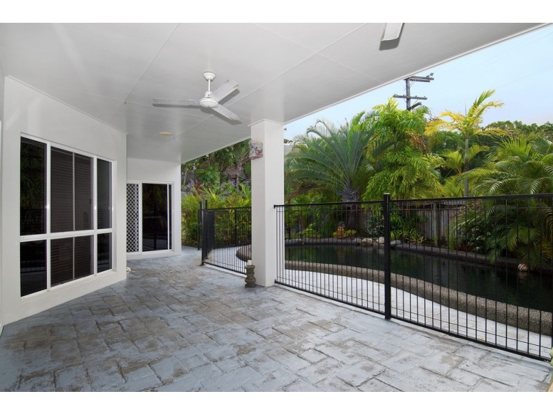 13 PELLOWE STREET, Clifton Beach QLD 4879