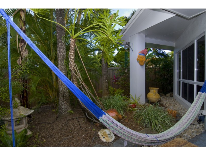 13 PELLOWE STREET, Clifton Beach QLD 4879