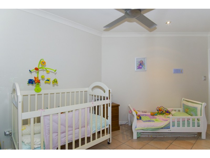 13 PELLOWE STREET, Clifton Beach QLD 4879