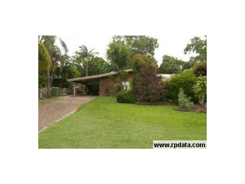 8 Eddy Street, Clifton Beach QLD 4879