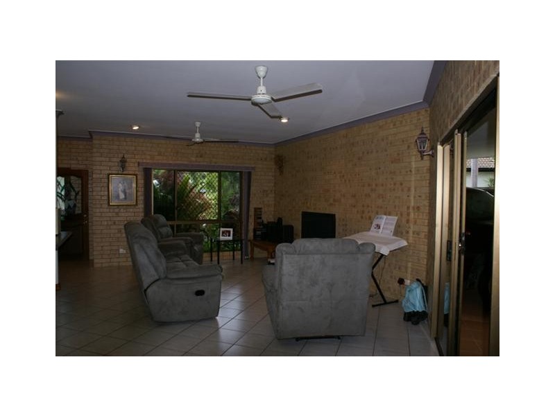 3 COLLETT CLOSE, Kewarra Beach QLD 4879