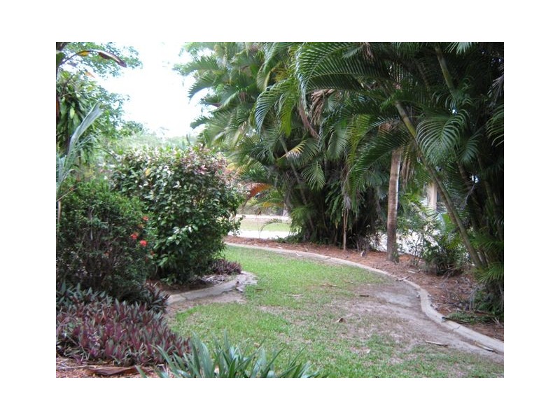 21 ALEXANDRA STREET, Clifton Beach QLD 4879