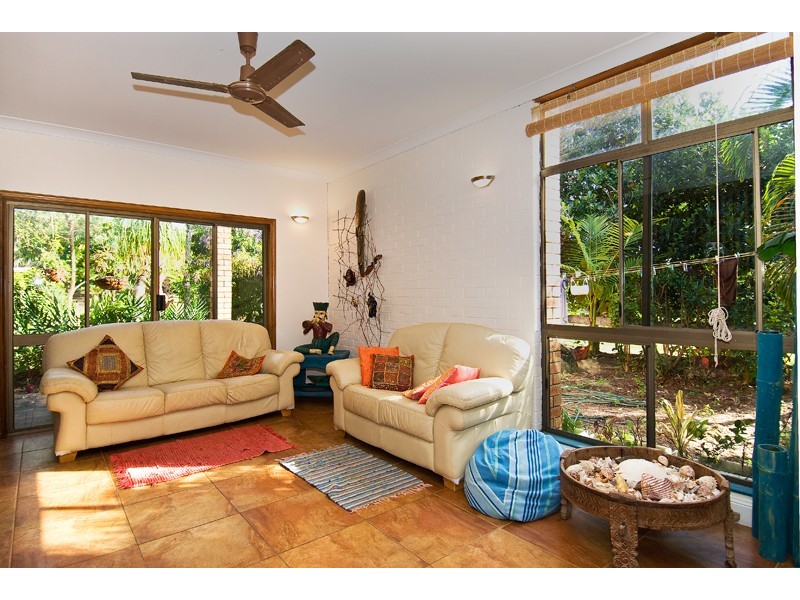 16 NICHOLAS STREET, Clifton Beach QLD 4879