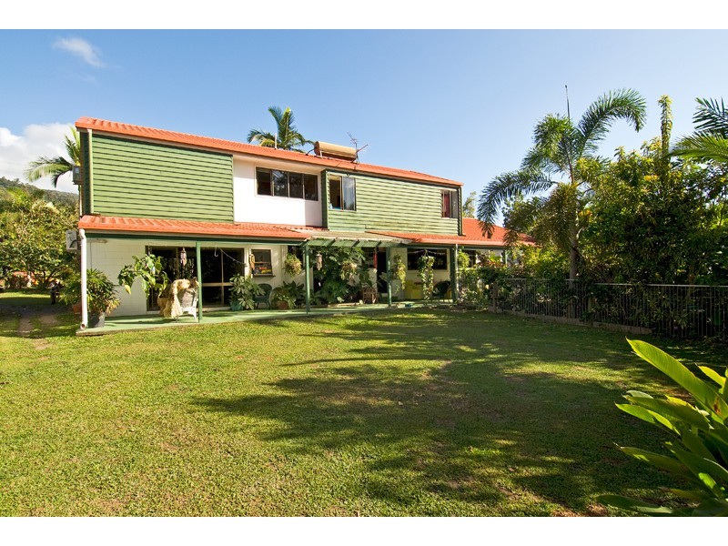 16 NICHOLAS STREET, Clifton Beach QLD 4879