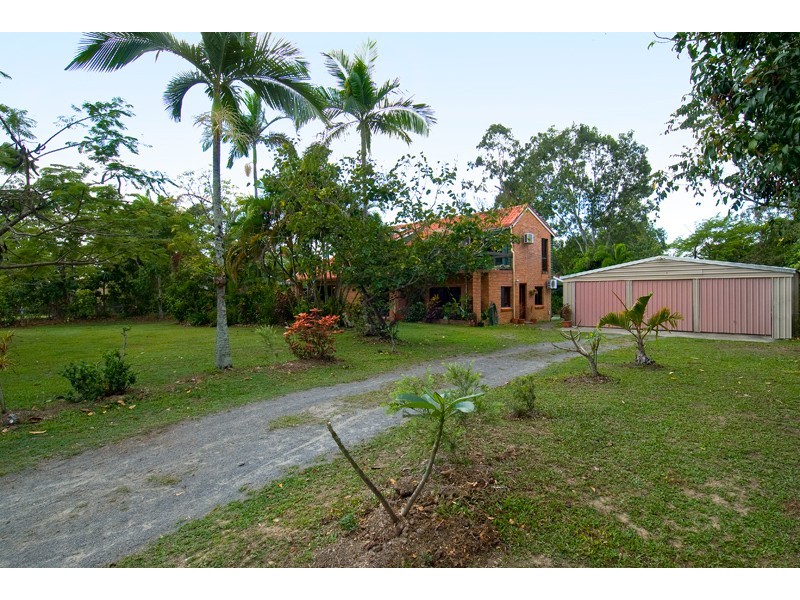 16 NICHOLAS STREET, Clifton Beach QLD 4879