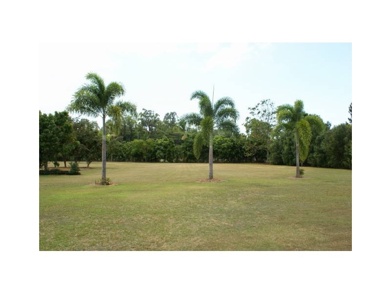 302 JAMES COOK DRIVE, Kewarra Beach QLD 4879