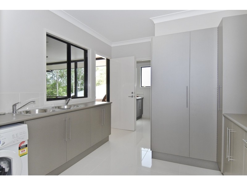 56 LEONARDS ACCESS, Kewarra Beach QLD 4879