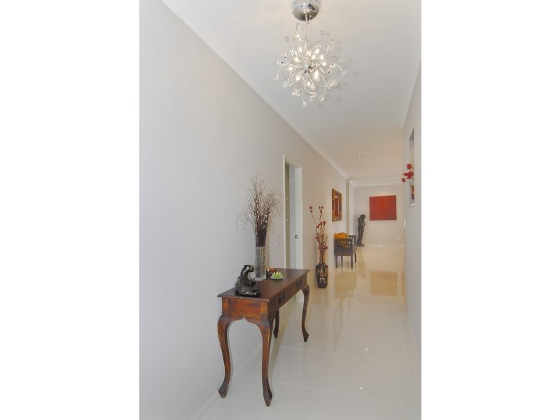 56 LEONARDS ACCESS, Kewarra Beach QLD 4879