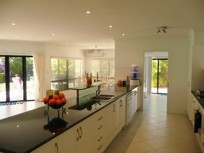 50 MOORE ROAD, Kewarra Beach QLD 4879