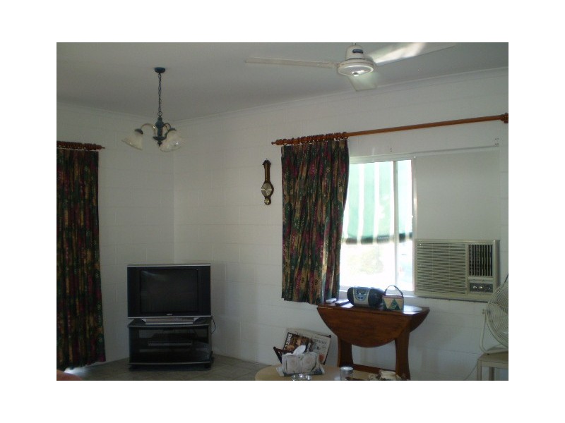 Kewarra Beach QLD 4879