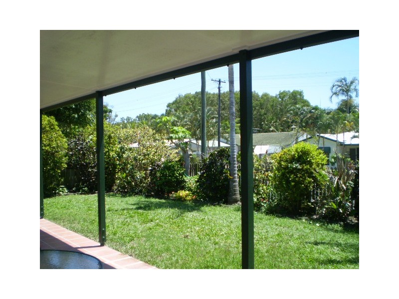 Kewarra Beach QLD 4879