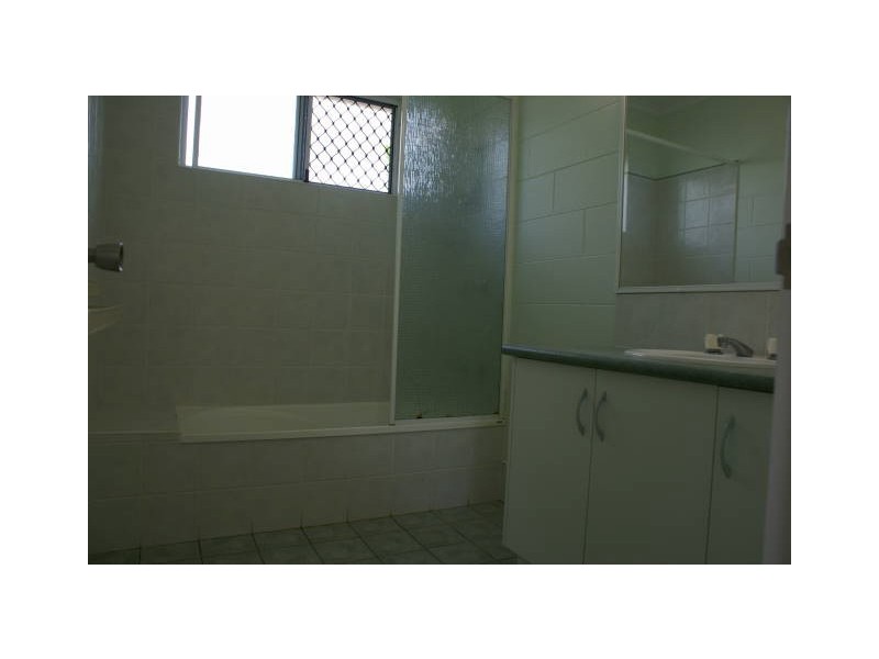 5 DOLPHIN CLOSE, Kewarra Beach QLD 4879