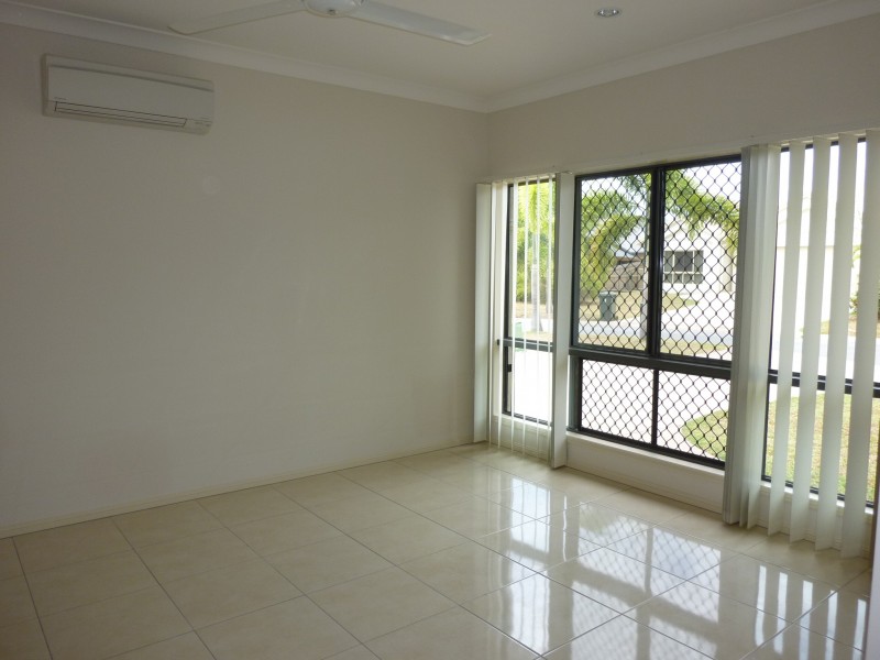 Kewarra Beach QLD 4879