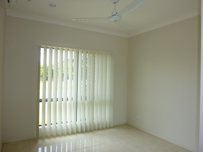 Kewarra Beach QLD 4879