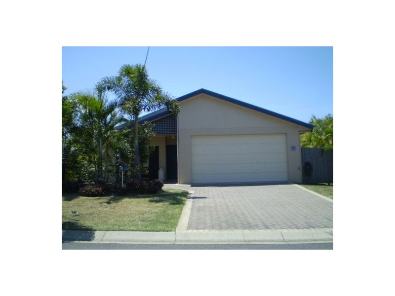 6 KURRIMINE CL, Kewarra Beach QLD 4879