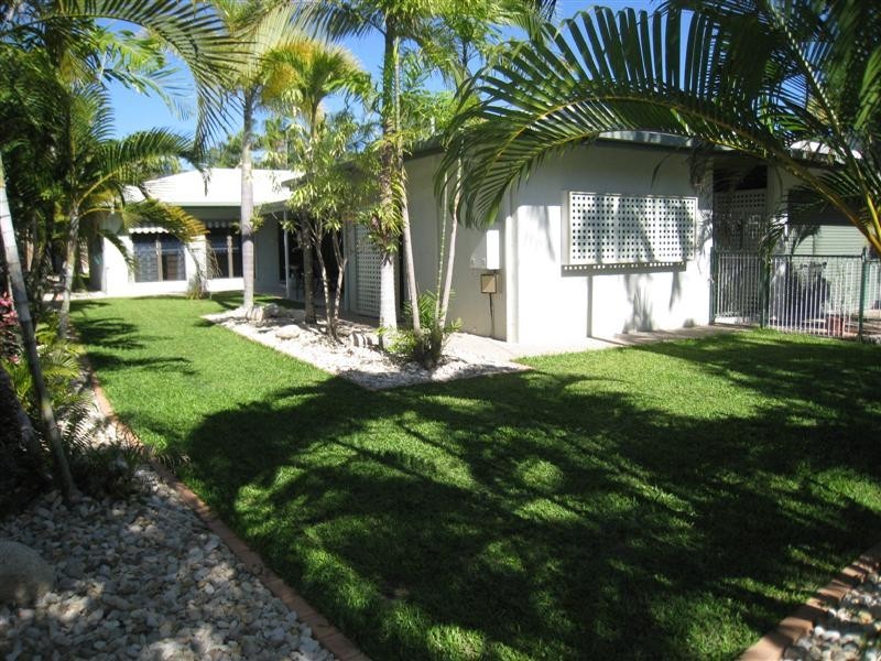 Kewarra Beach QLD 4879