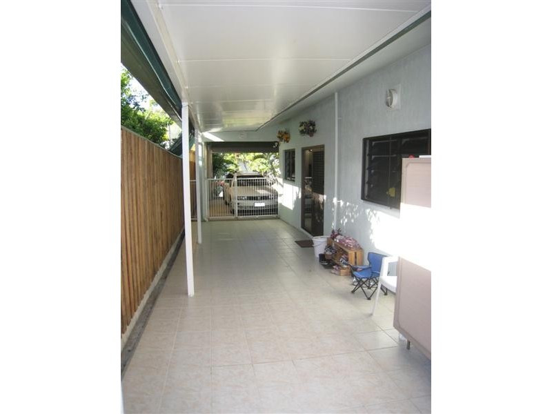 Kewarra Beach QLD 4879