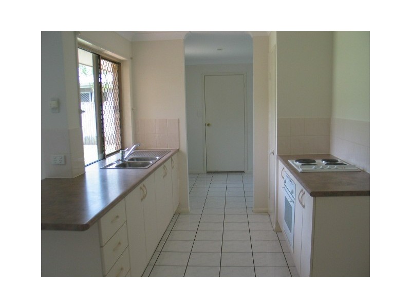 65 MOORE RD, Kewarra Beach QLD 4879