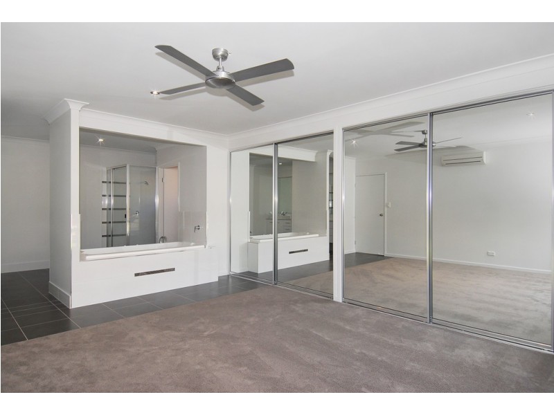 52 BILGOLA DRIVE, KEWARRA BEACH, Cairns QLD 4870