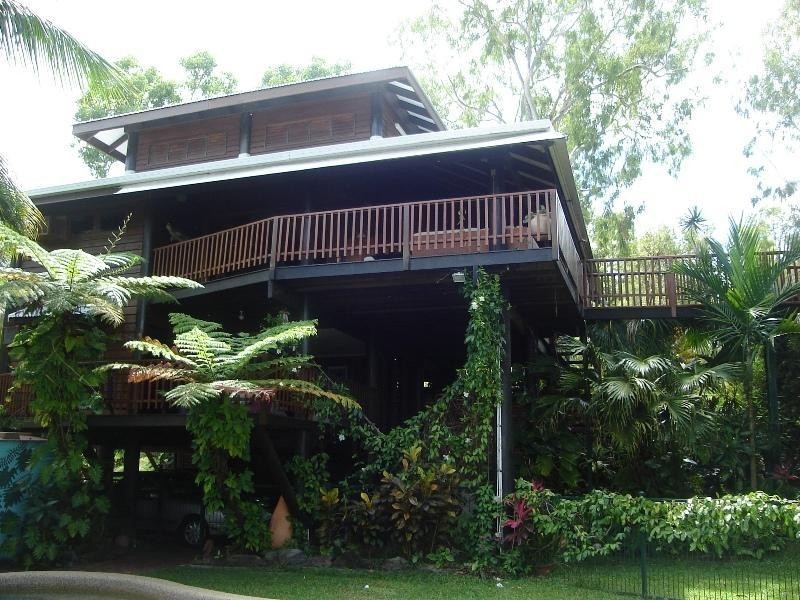 CAPTAIN COOK HIGHWAY, Clifton Beach QLD 4879
