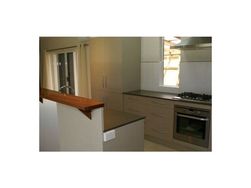 41 Muller Street, Palm Cove QLD 4879